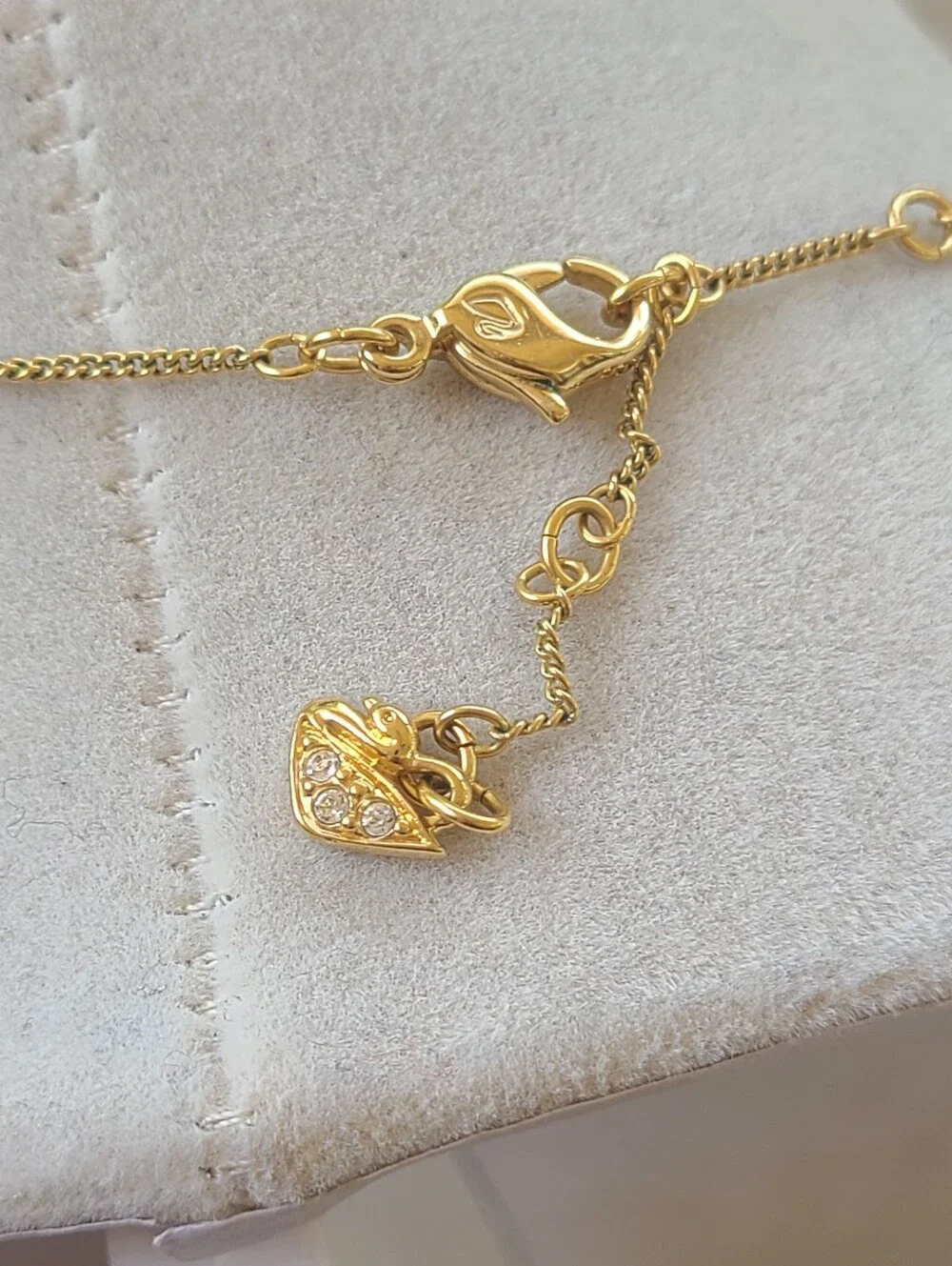 Swarovski Gold Plated Heart Crystal Pendant Necklace- Excellent Vintage Conditio